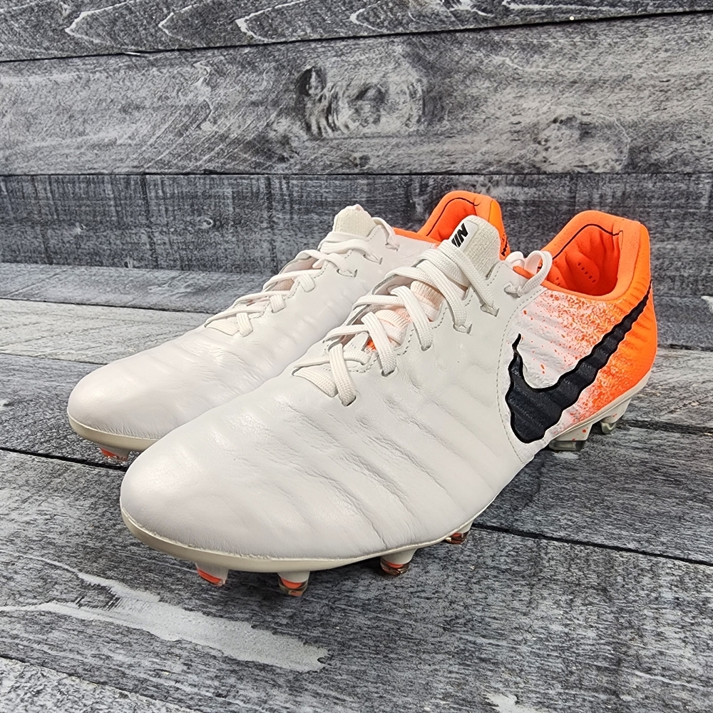 Sold New Nike Tempo Legend 7 Elite Size 6.5 Soccer Football Cleats